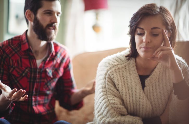 Как выйти из ловушки токсичных отношений: ключевые причины и пути решения