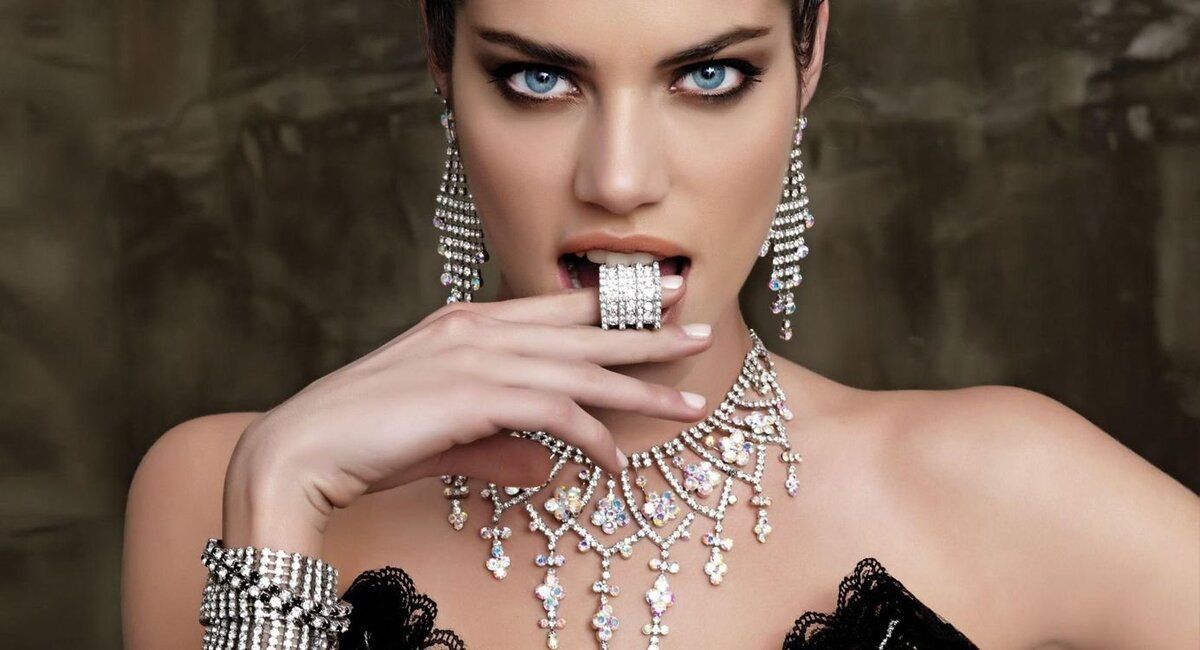 ������ ������� ������������ ��������� �� ����: 10 ������