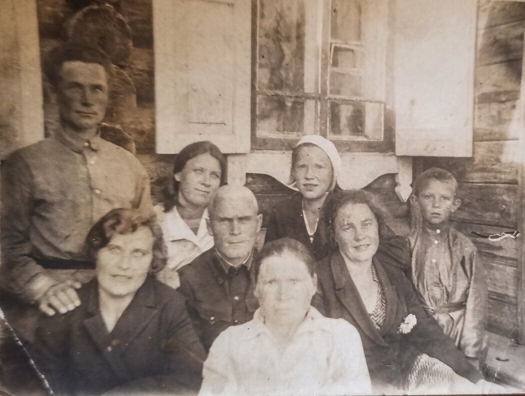 Семейно-родовая система: Как она влияет на нашу жизнь