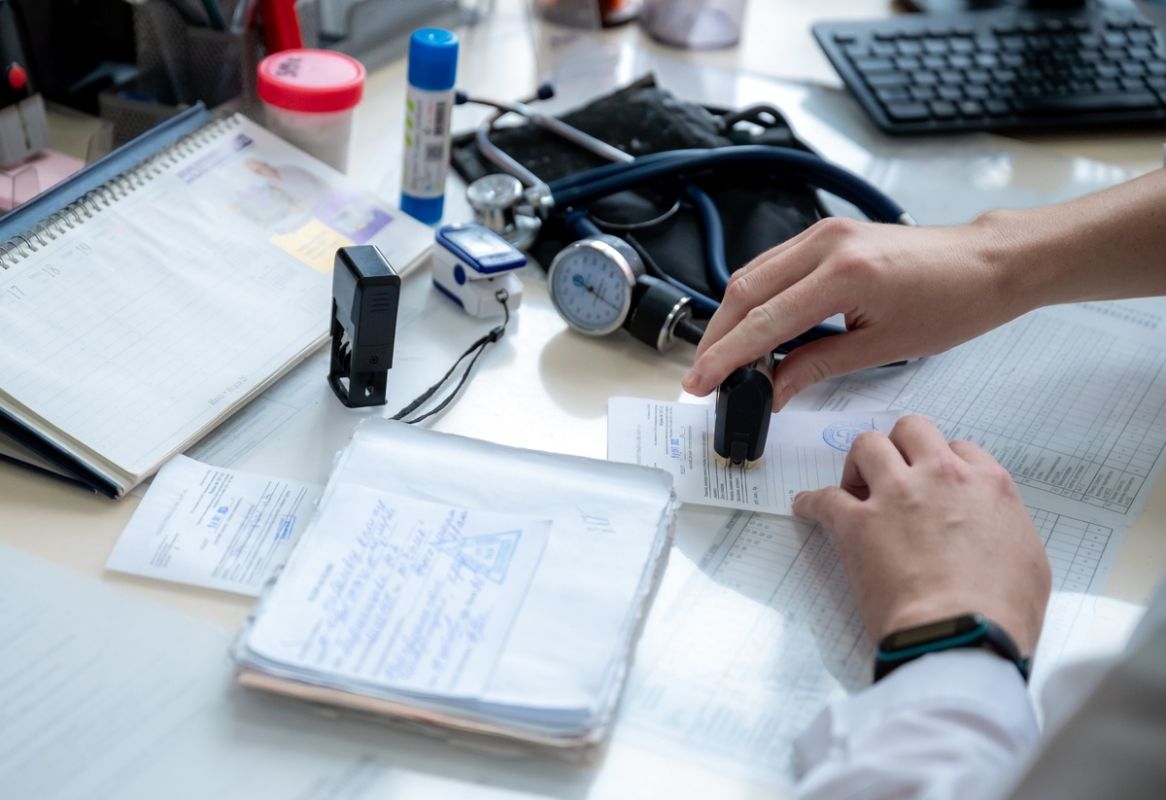 Доктор Тарасов о новом законе: когда работникам нужна помощь психиатра